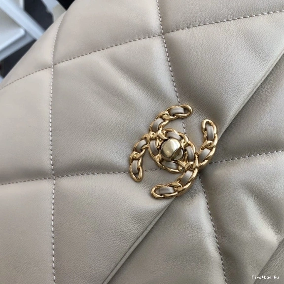 First Bag Ru CHANEL 19 FLAP BAG 0721